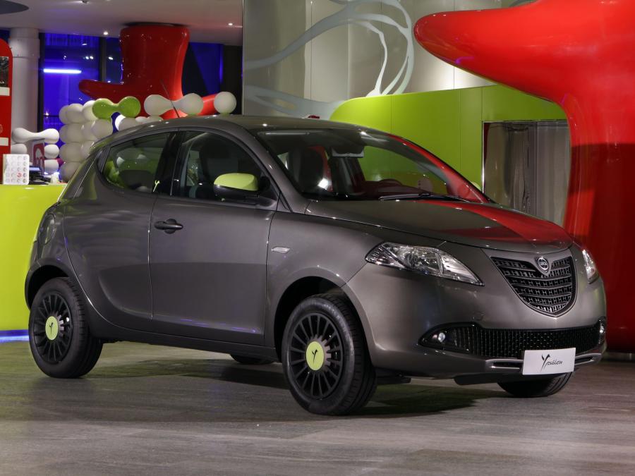  Lancia Ypsilon Elefantino 2014 года  (фото 3 из 14)